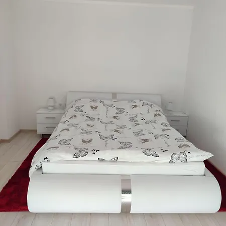 Delta Apartment *